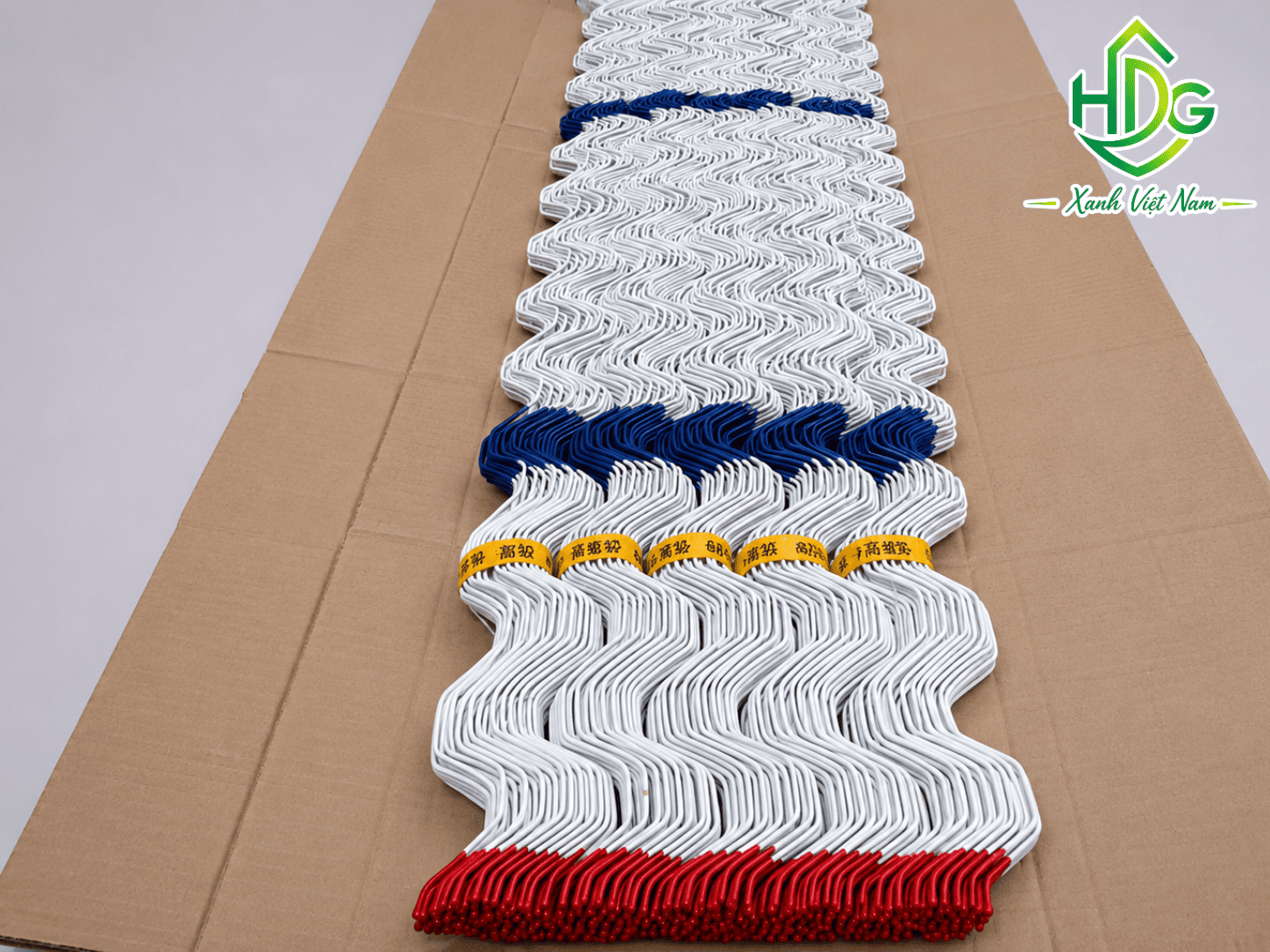Nẹp ziczac nhà kính mang lại nhiều công dụng to lớn