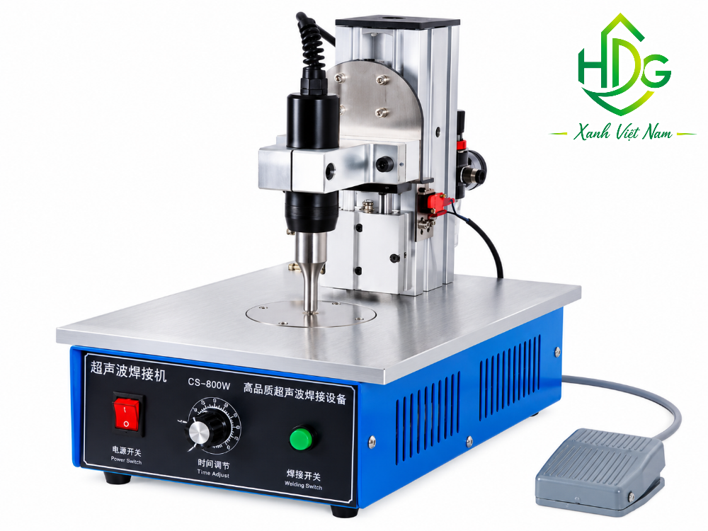 Máy hàn siêu âm 1000–1200W đang hàn vải không dệt