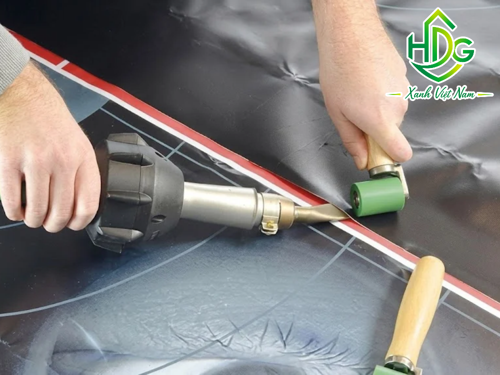 Hàn quay góc bằng máy hàn bạt nhựa cầm tay JIT-310