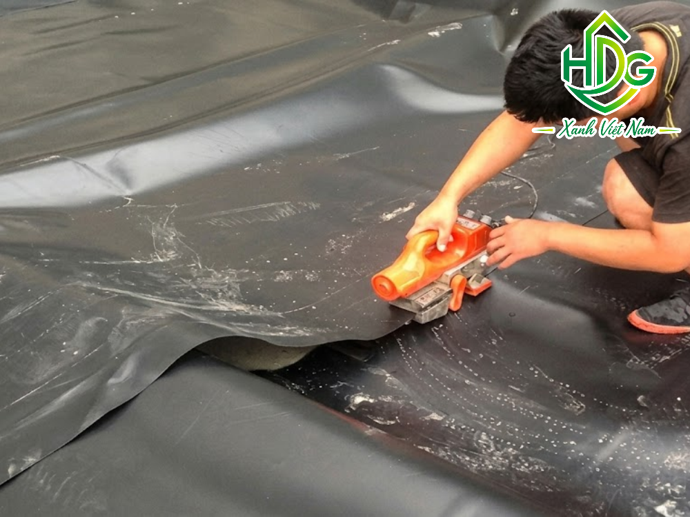 Cặp con lăn áp lực trên dưới của máy hàn bạt nhựa TH515