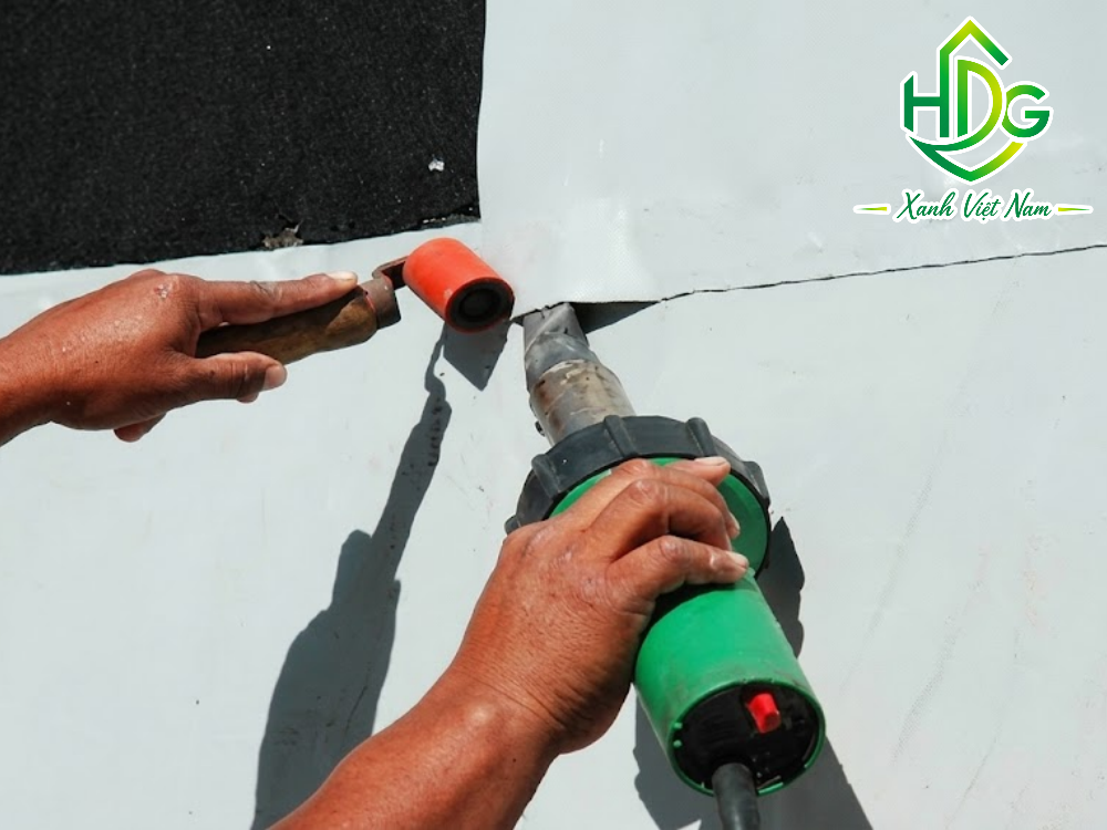 Ứng dụng Máy hàn bạt nhựa cầm tay JIT-315 với màn hình hiển thị nhiệt độ