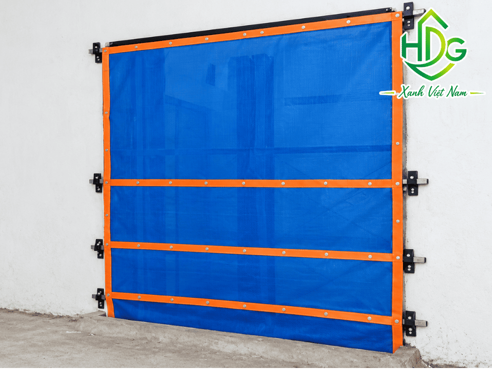 Lưới chắn thang máy được sử dụng trong các công trình xây dựng